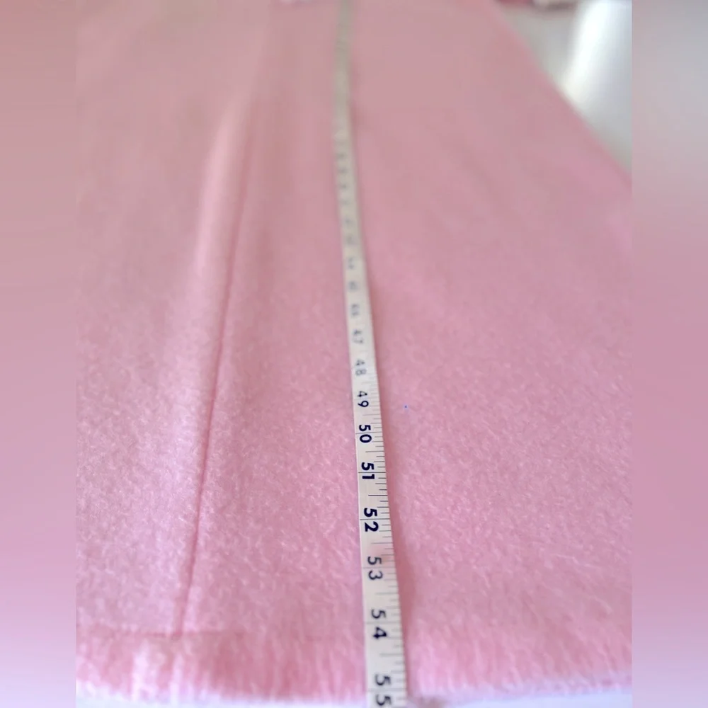 Vintage Cozy Fluffy Pink and White Hooded Bathrobe with Side Pocket. Size=Medium