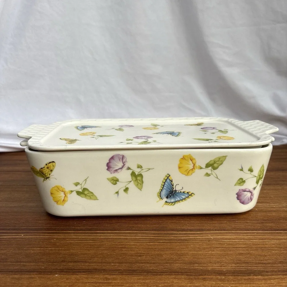 Grace's Pantry Butterfly Floral Porcelain Covered Casserole Baking Dish Lid
