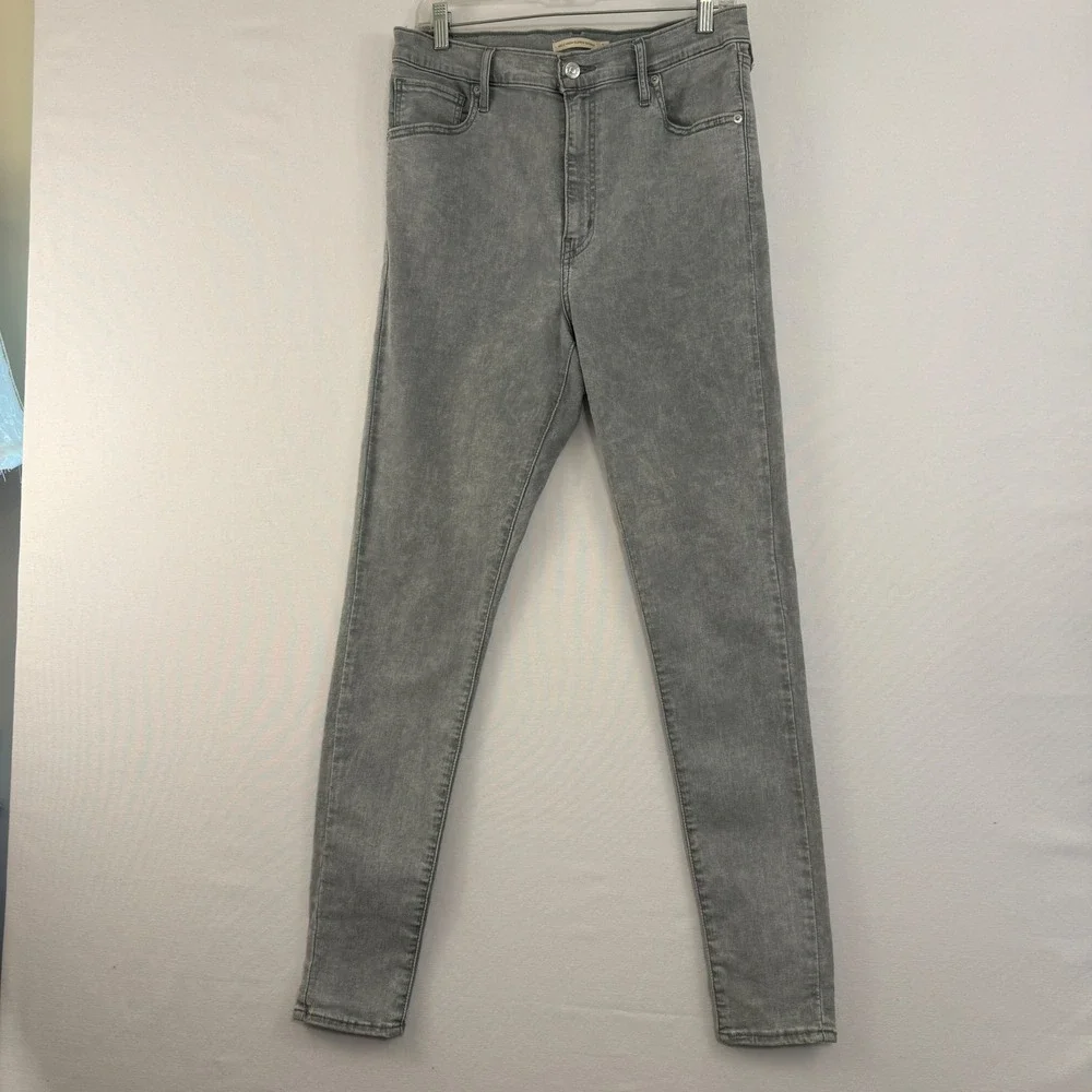 Levis levi mile