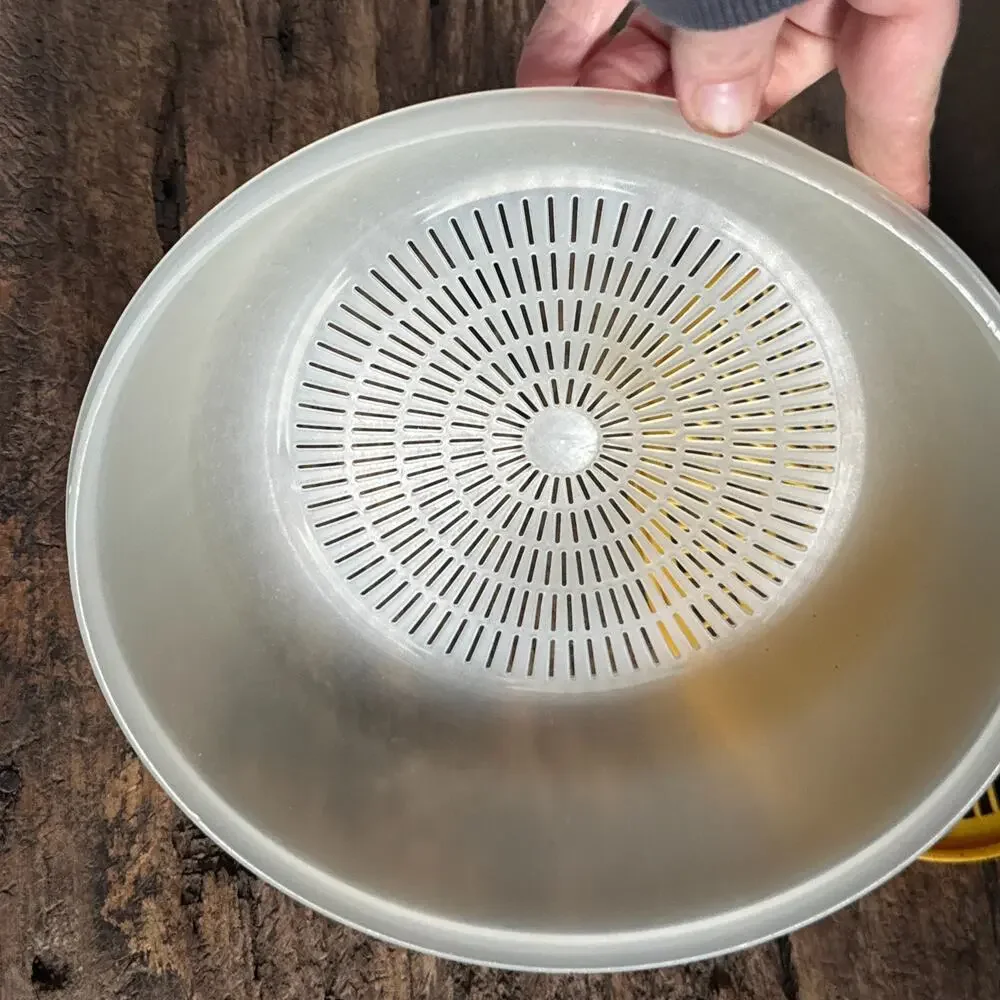 Vintage Tupperware Lettuce Spinner Colander Bowl Set Yellow 1336-A Retro Kitchen