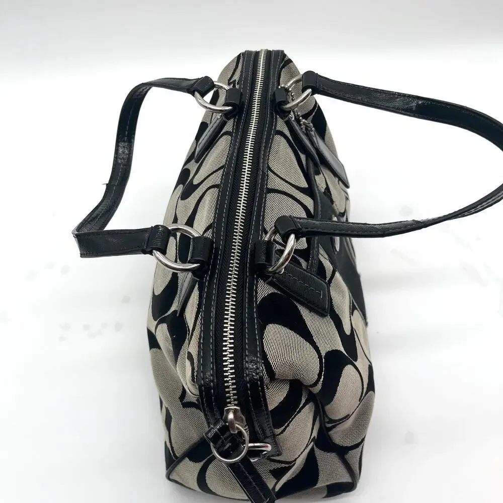 Coach crossbody 75