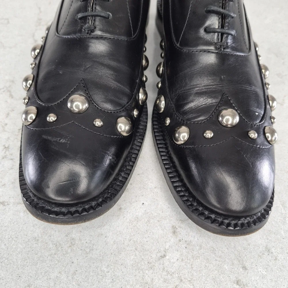 Marc Jacobs few scuffs