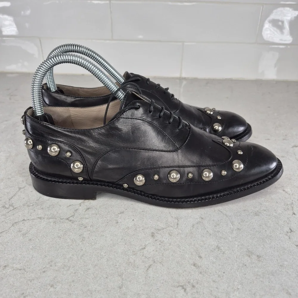 Marc Jacobs few scuffs