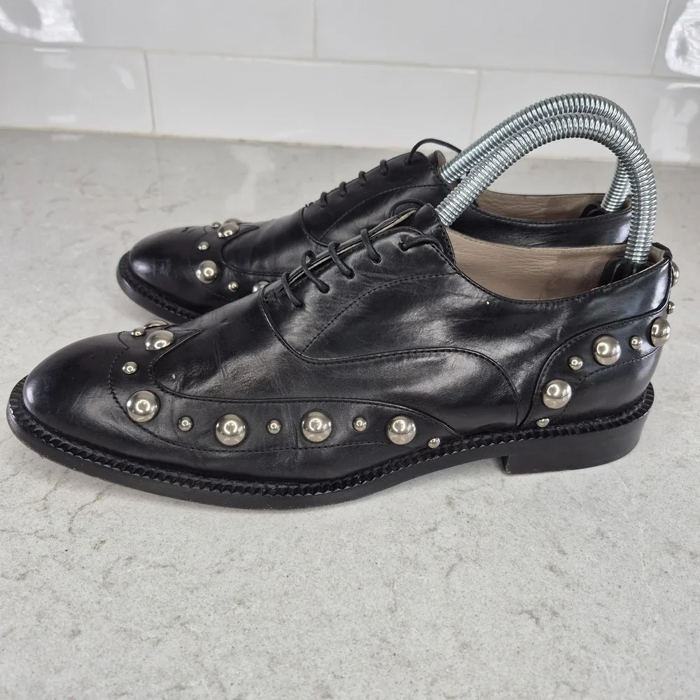 Marc Jacobs few scuffs