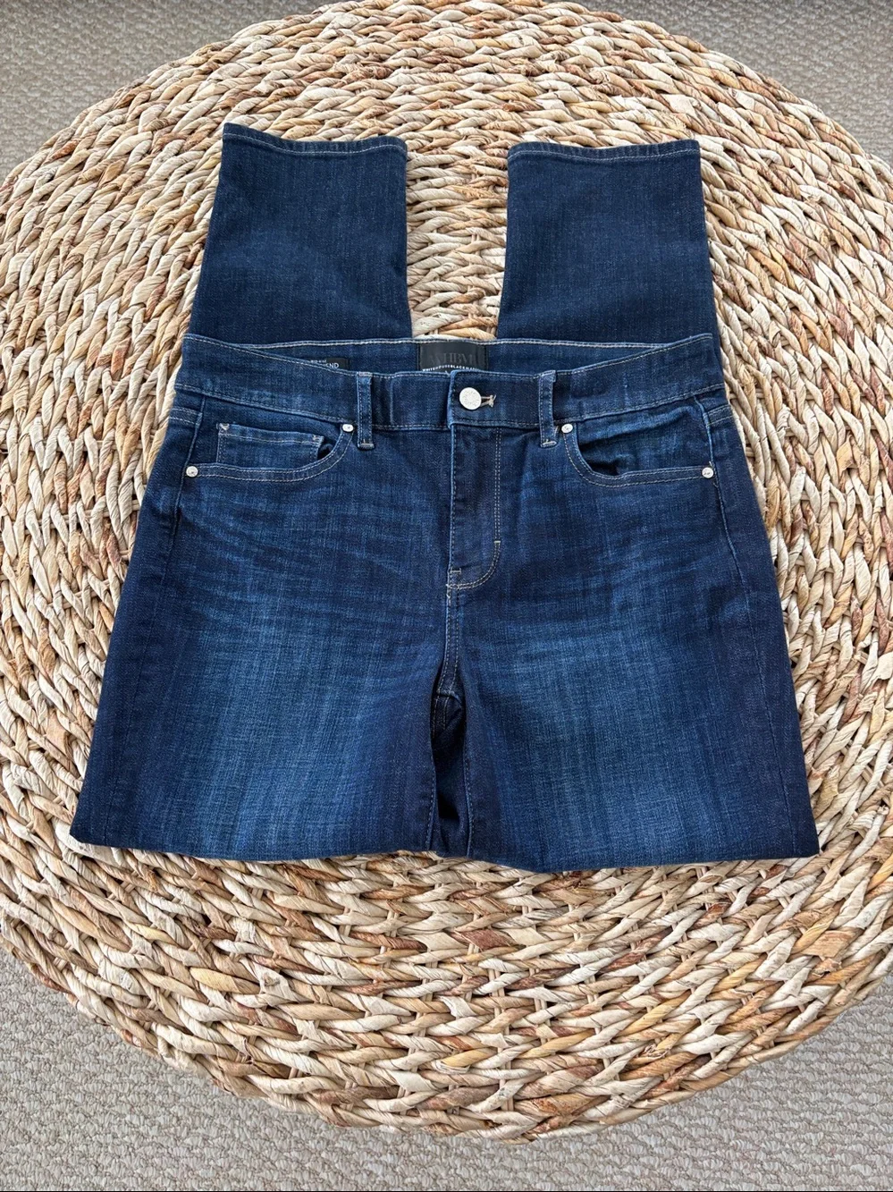 WHBM Everyday Soft Girlfriend Mid Rise Jean