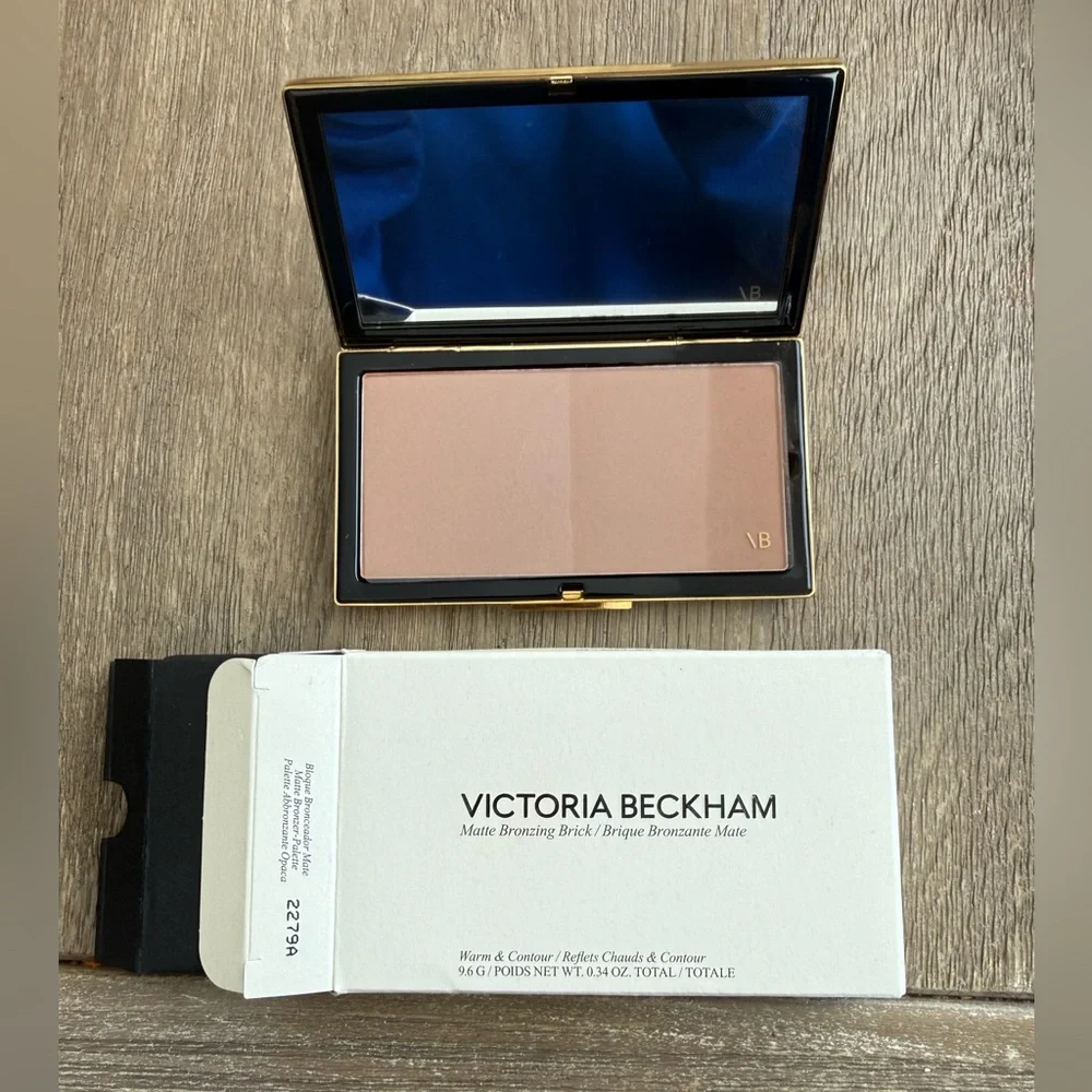 NEW NWT Victoria Beckham Matte Bronzing Brick  Natural warm and contour 03 Sand