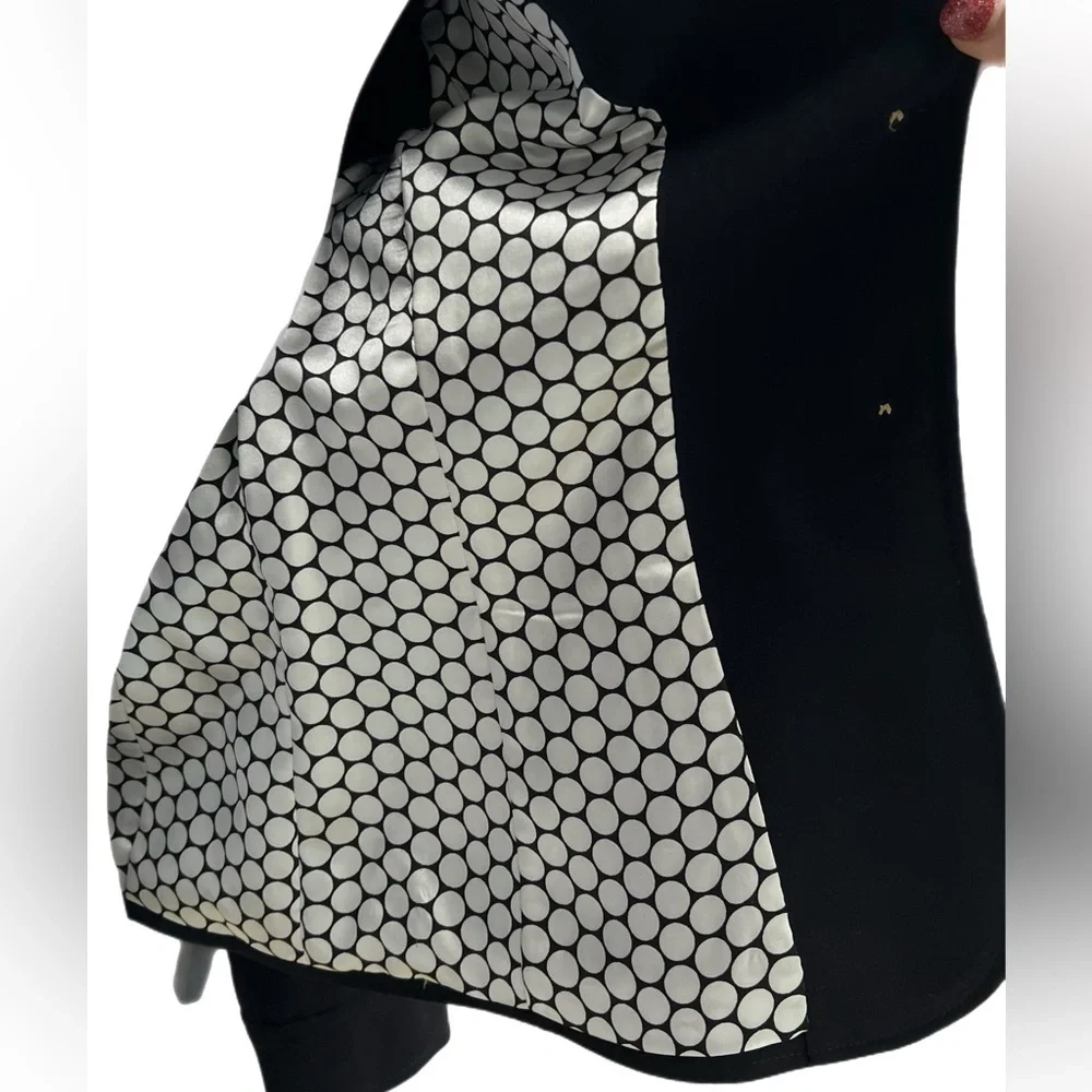 tahari blazer