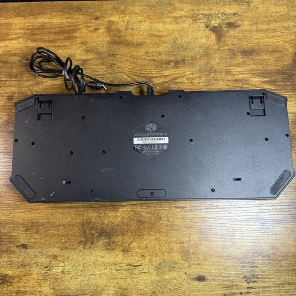 Cooler Master rugged wired