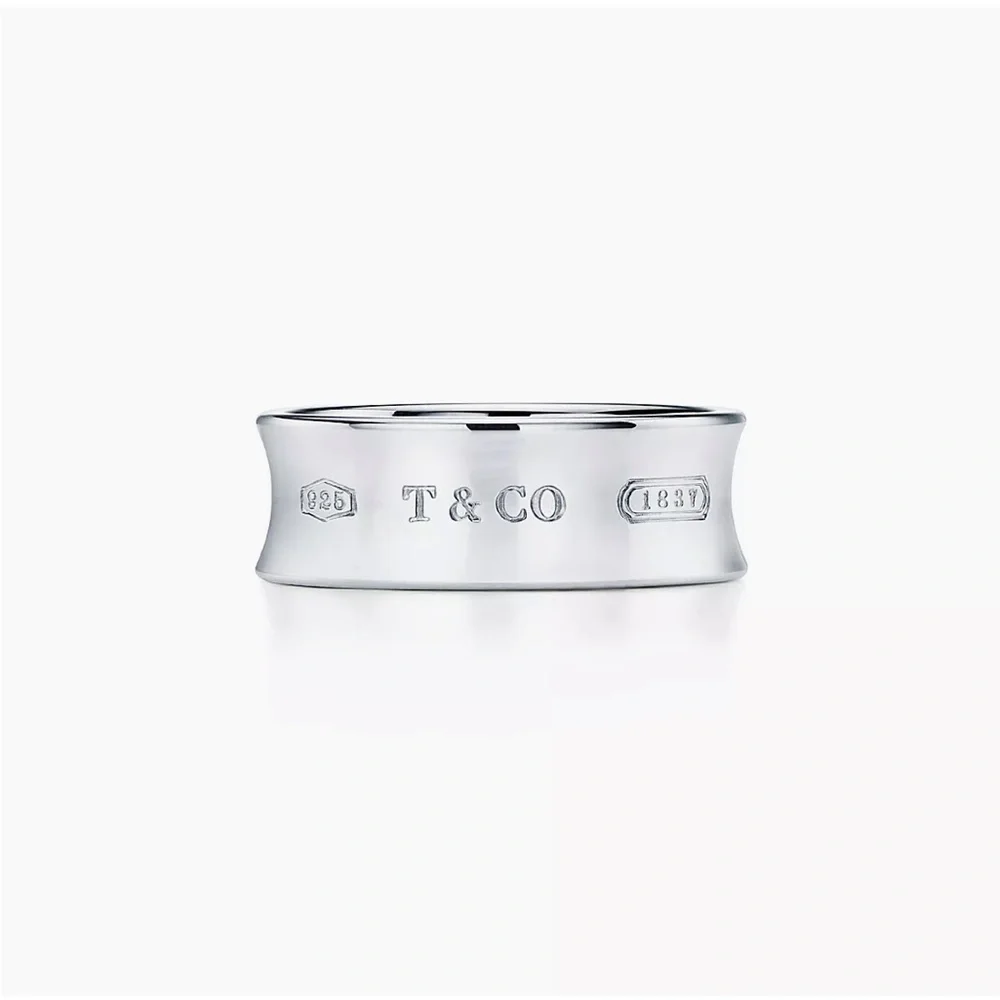 Tiffany & Co. 💯 authentic