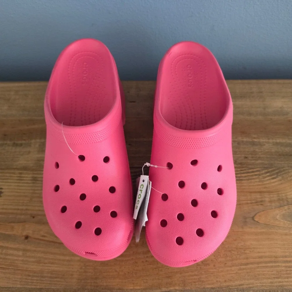 CROCS siren clogs
