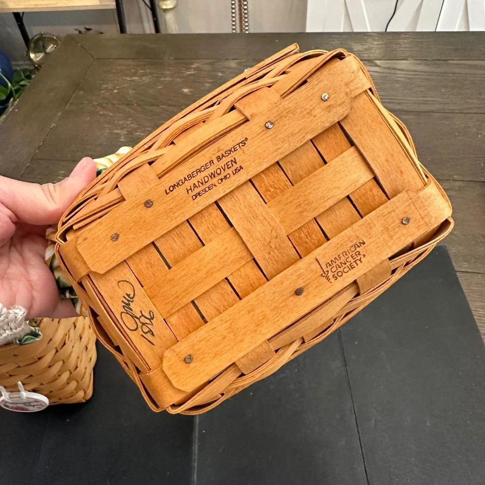 Longaberger excellent gently