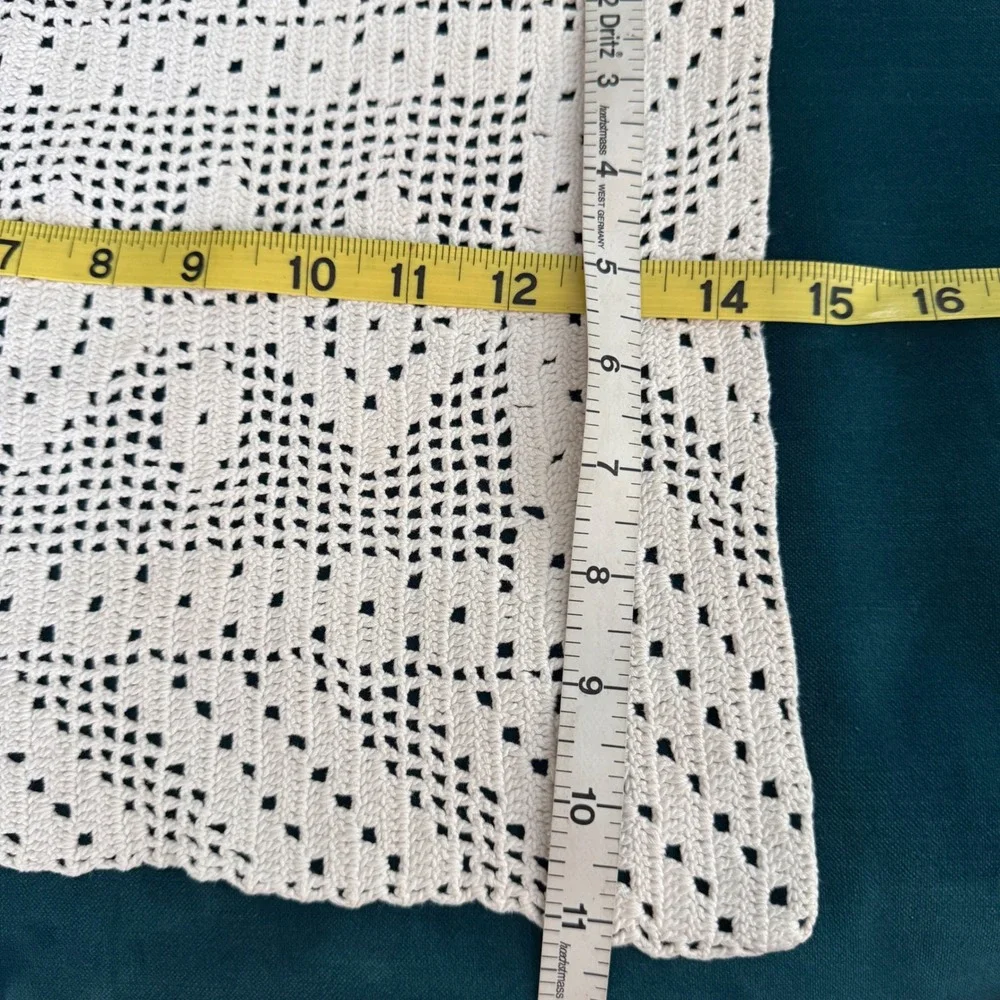 N/A vintage linen