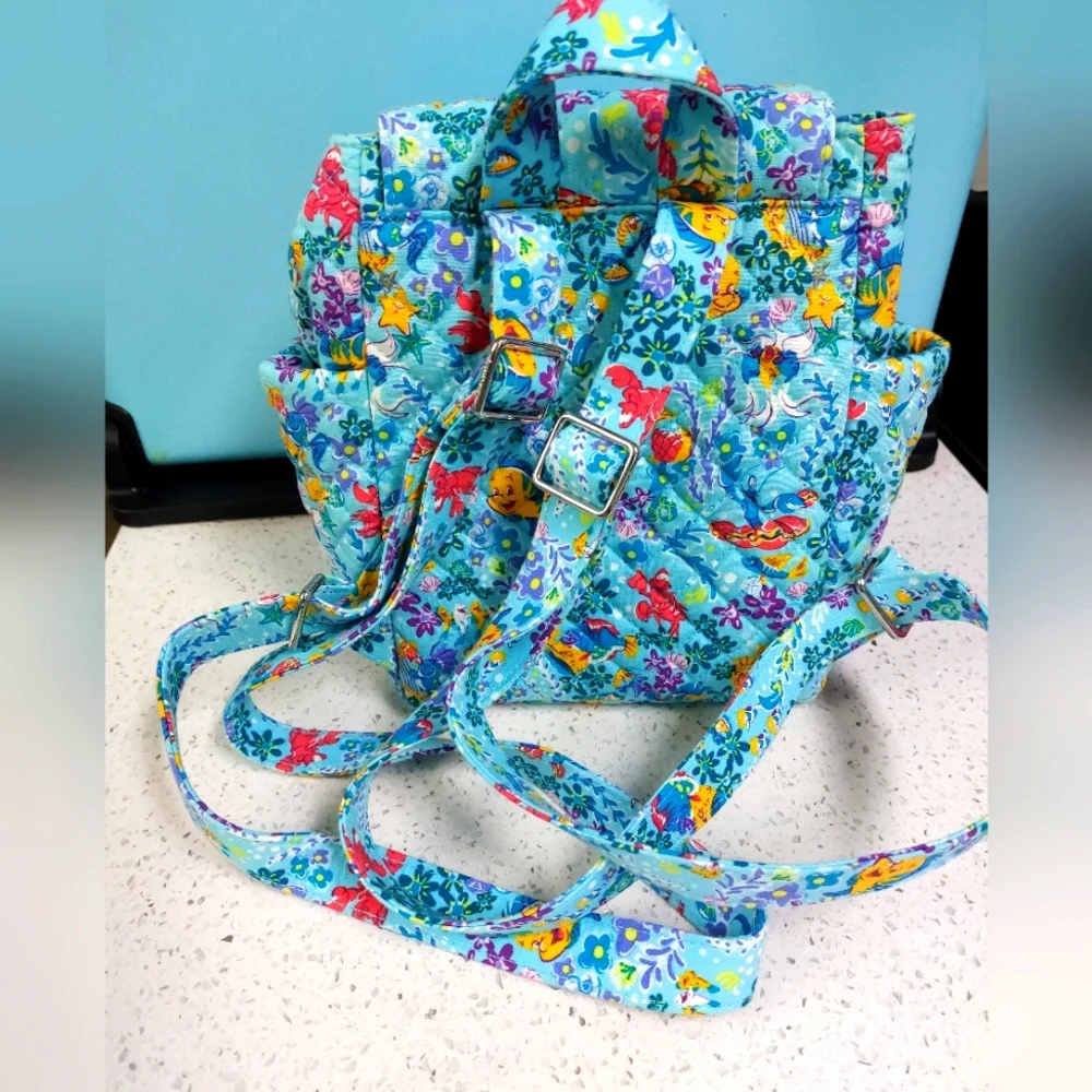 Vera Bradley adorable mini