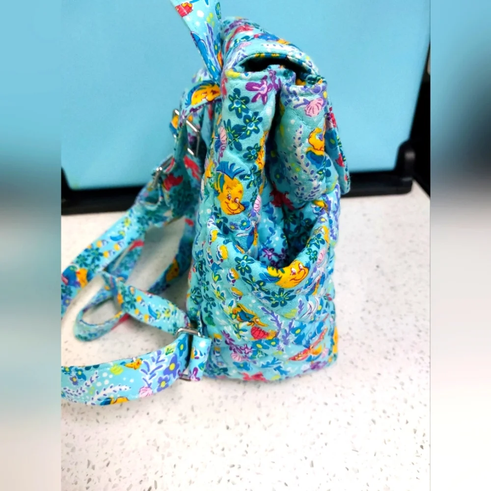 Vera Bradley adorable mini