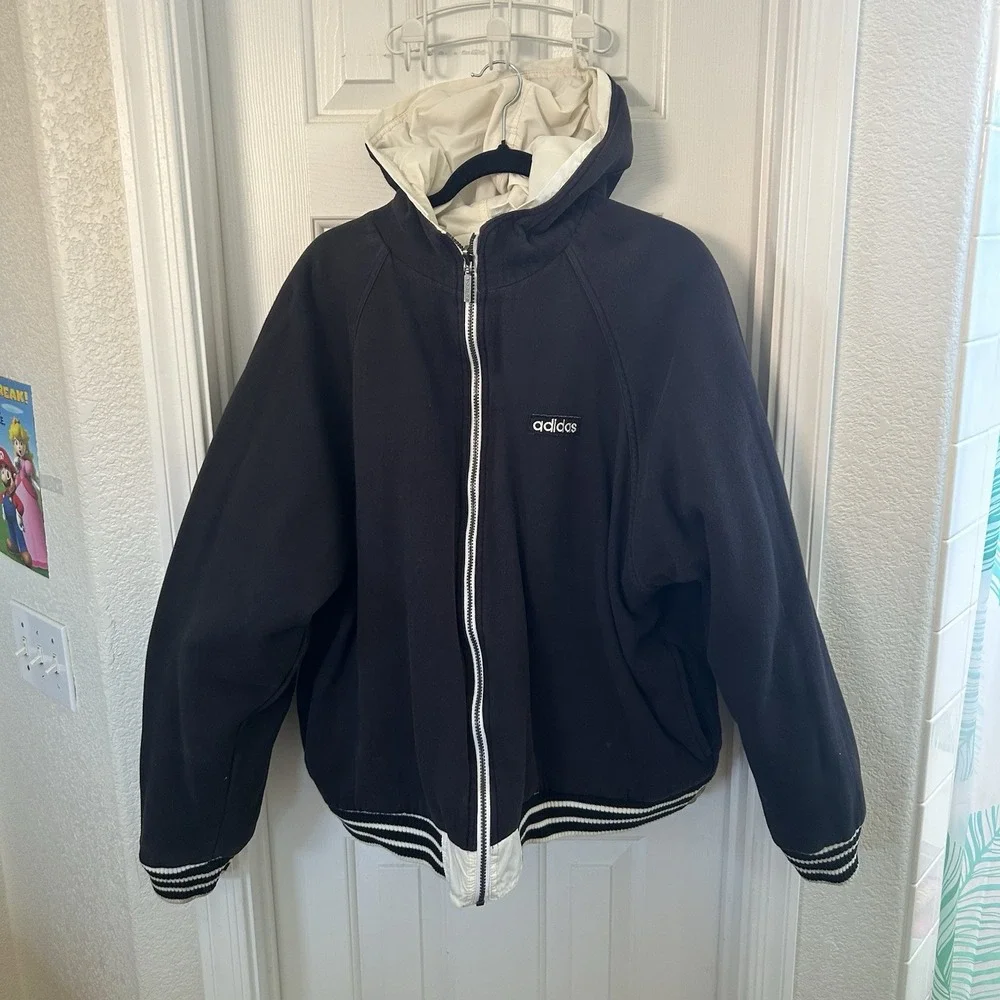 adidas no holes