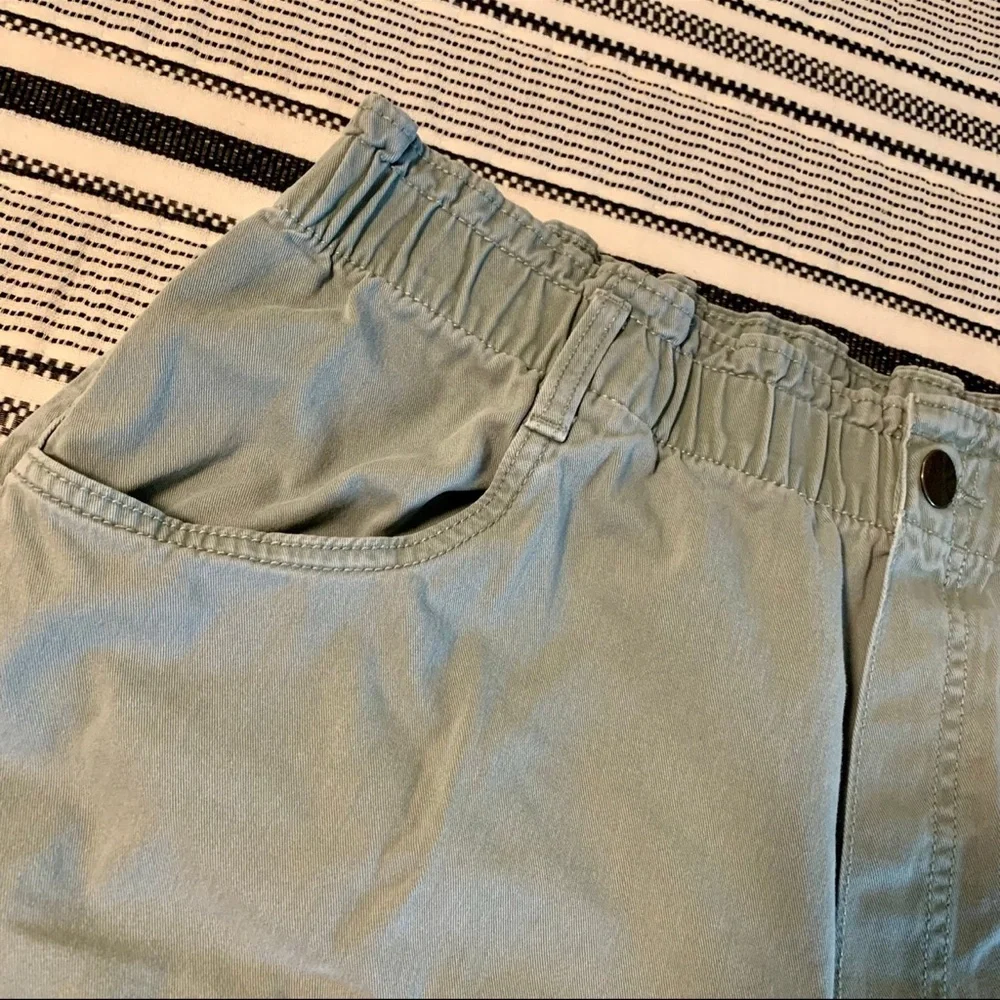 H&M Women's Shorts XL Elastic Waist High Rise