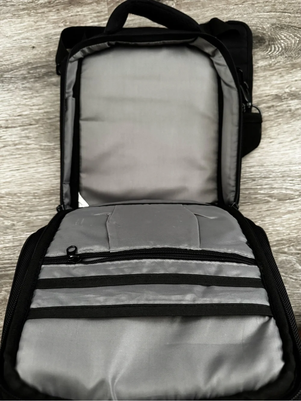 Fūl Crossbody Tablet Laptop Organizer Bag in Black