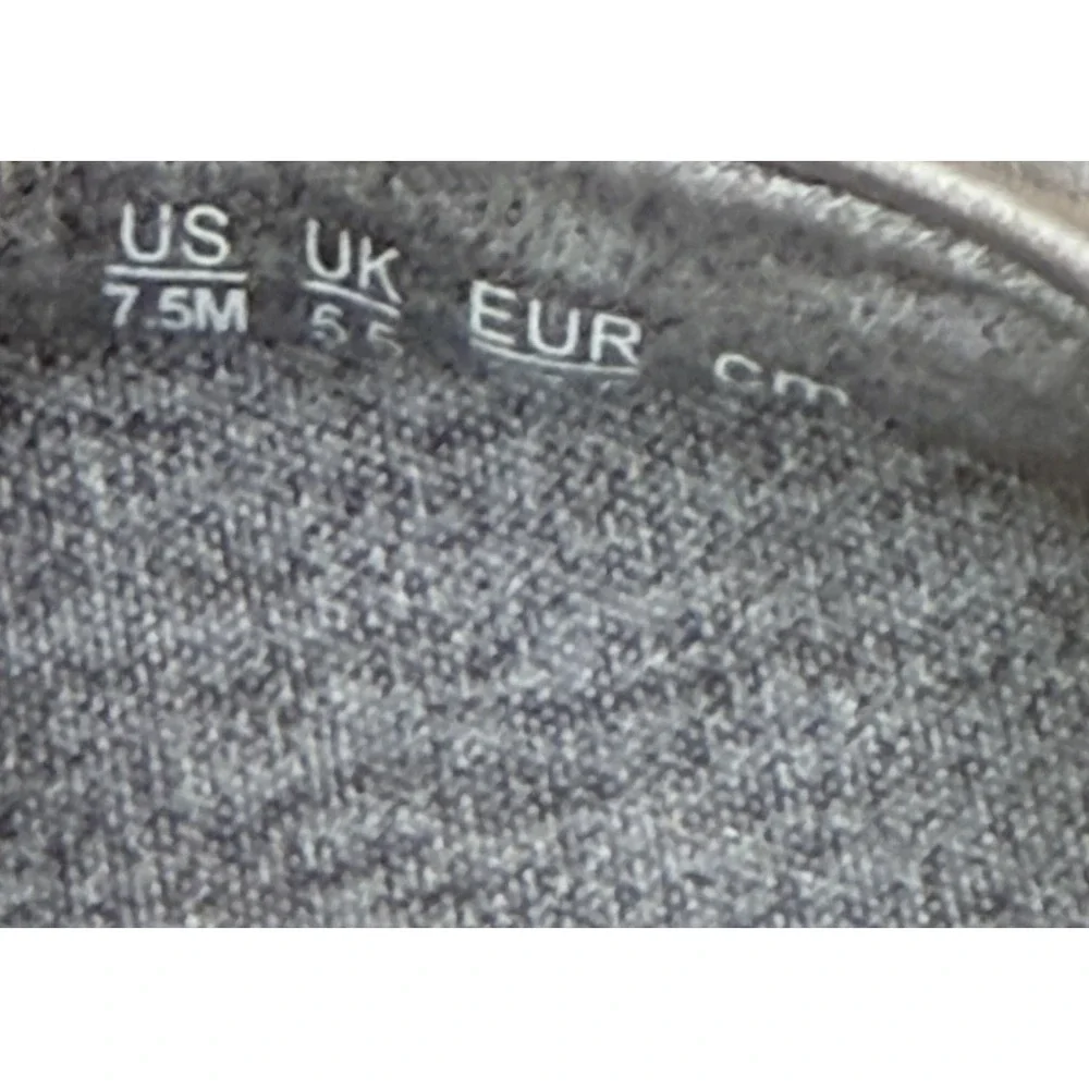 Dr. Scholls product pair