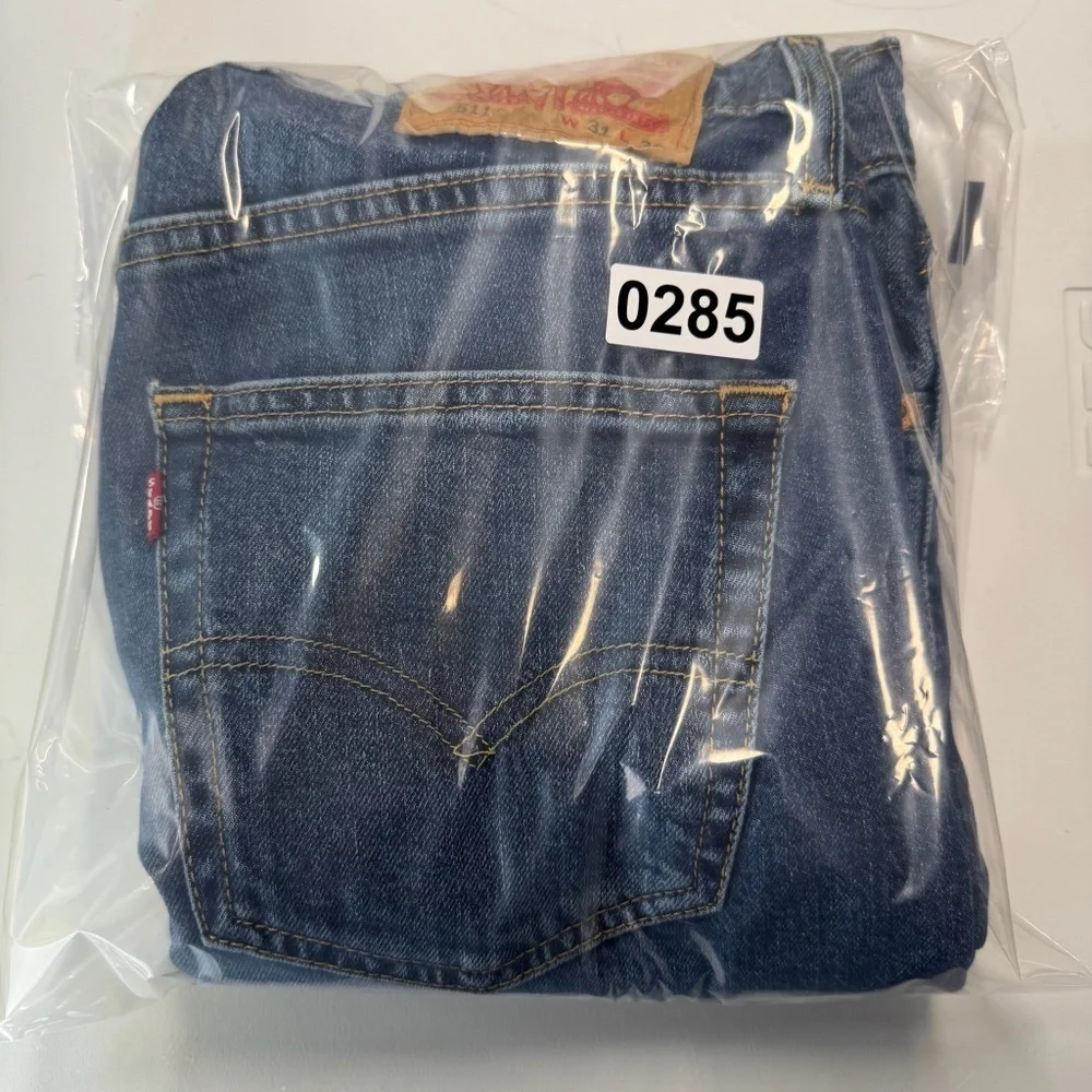 Levis Jeans Mens 31 Blue 511 Straight Mid Rise Medium Wash Stretch