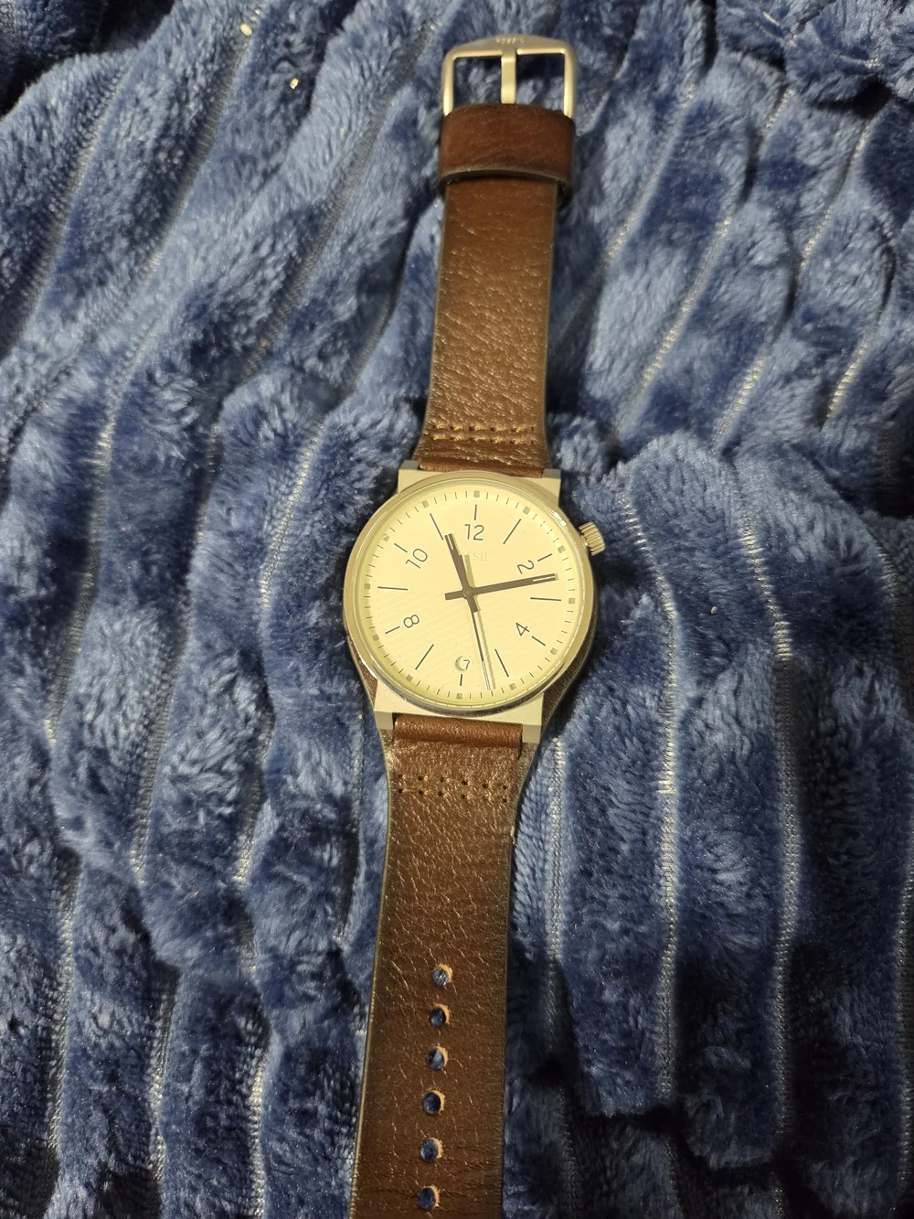Fossil genuine leather
