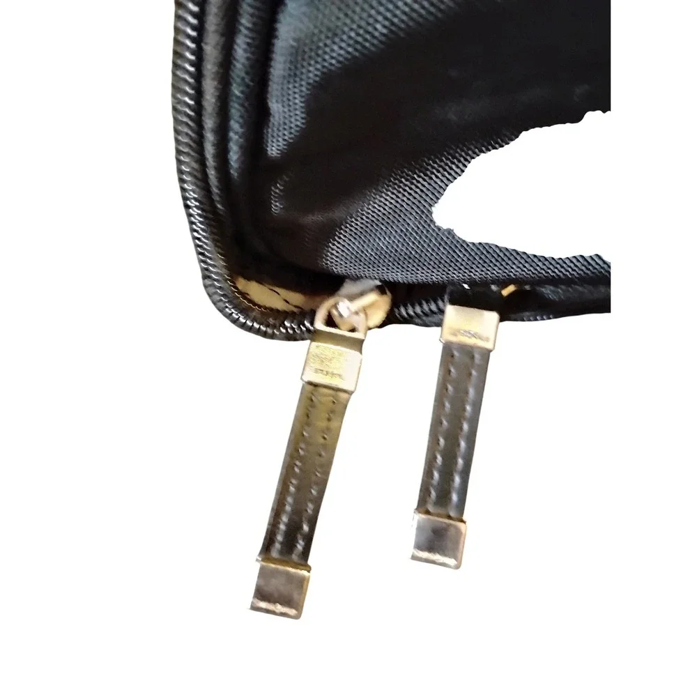 Samsonite black travel