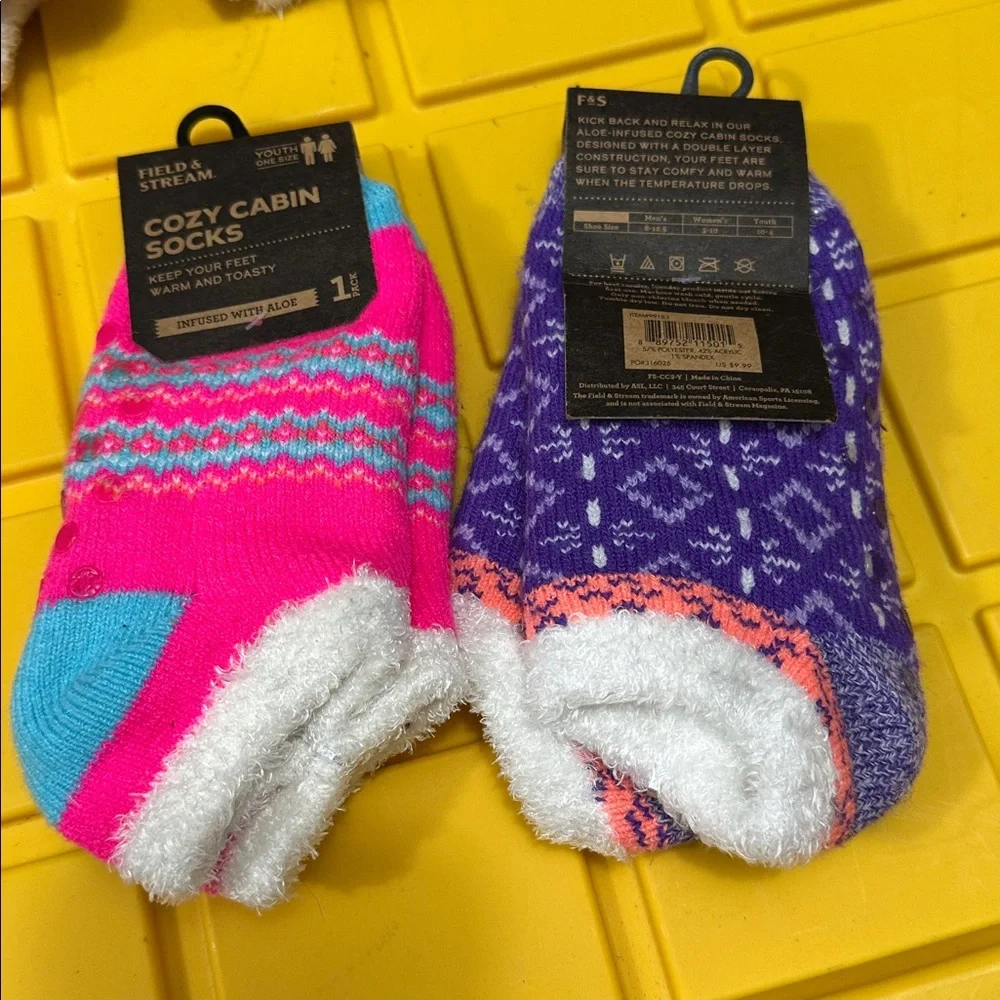 Bundle‎ of 2 Girl Cozy Cabin Youth Socks Gripper Winter Non Slip Thick Warm Gift