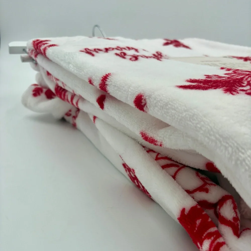 Holly Days Red White Retro Santa Super Soft Luxe Throw Blanket Christmas Holiday