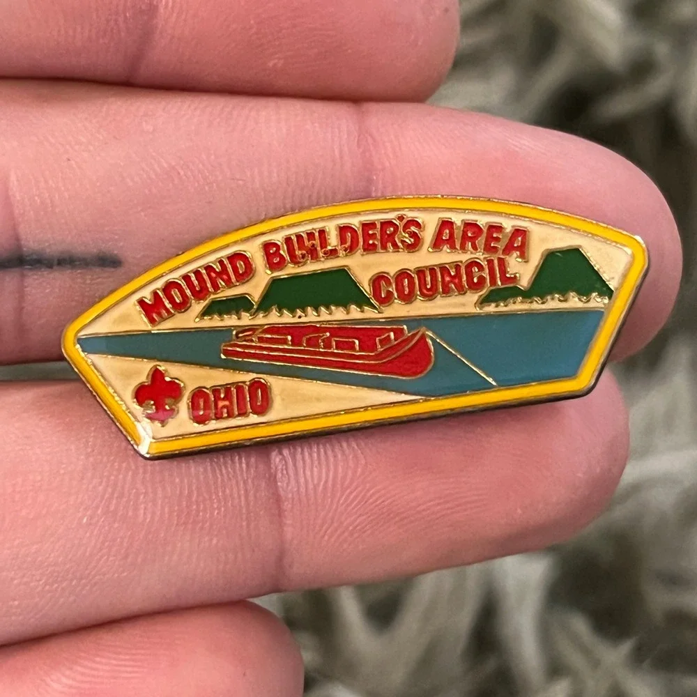VTG Boy Scouts Mound Builders Area Council Ohio Pin OS‎ Enamel Red Blue USA BSA