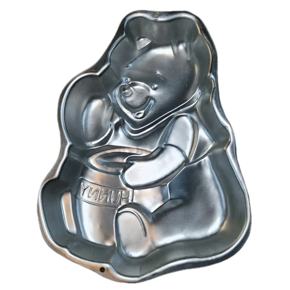 VTG WILTON Winnie The Pooh Cake Pan 1995 Disney Hunny (2105-3000)