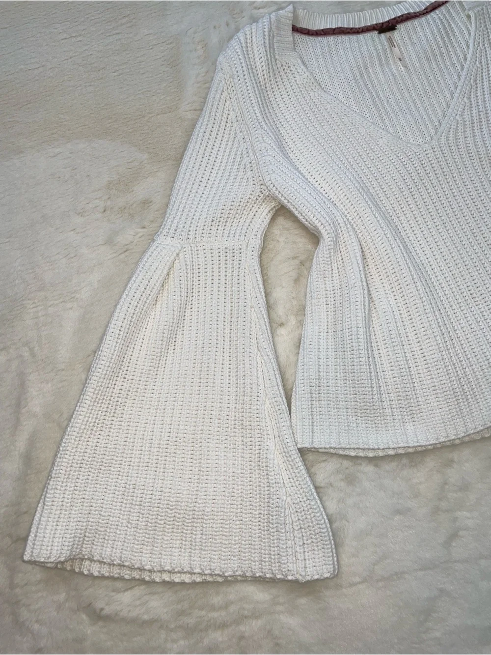 Free People White V-Neck Bell Sleeve Knit Sweater
