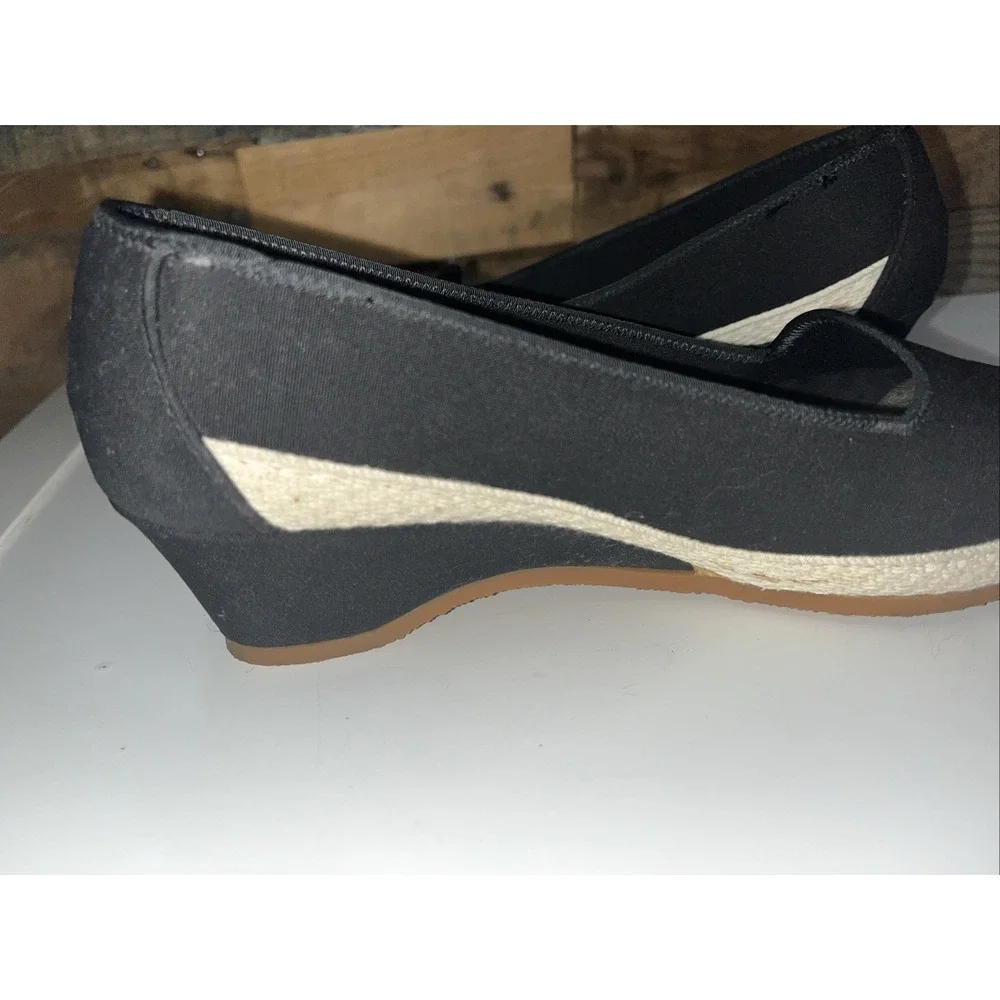 Vintage Outdorables Black W/ White Canvas Wedges Women's Size 7.5 Made In U.S.A.