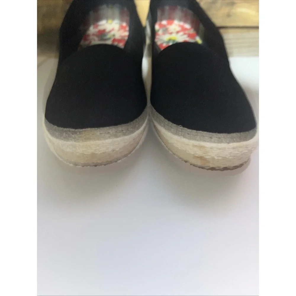 Vintage Outdorables Black W/ White Canvas Wedges Women's Size 7.5 Made In U.S.A.