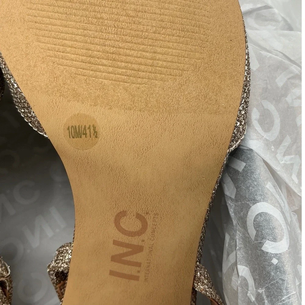 INC International Concepts pointed toe