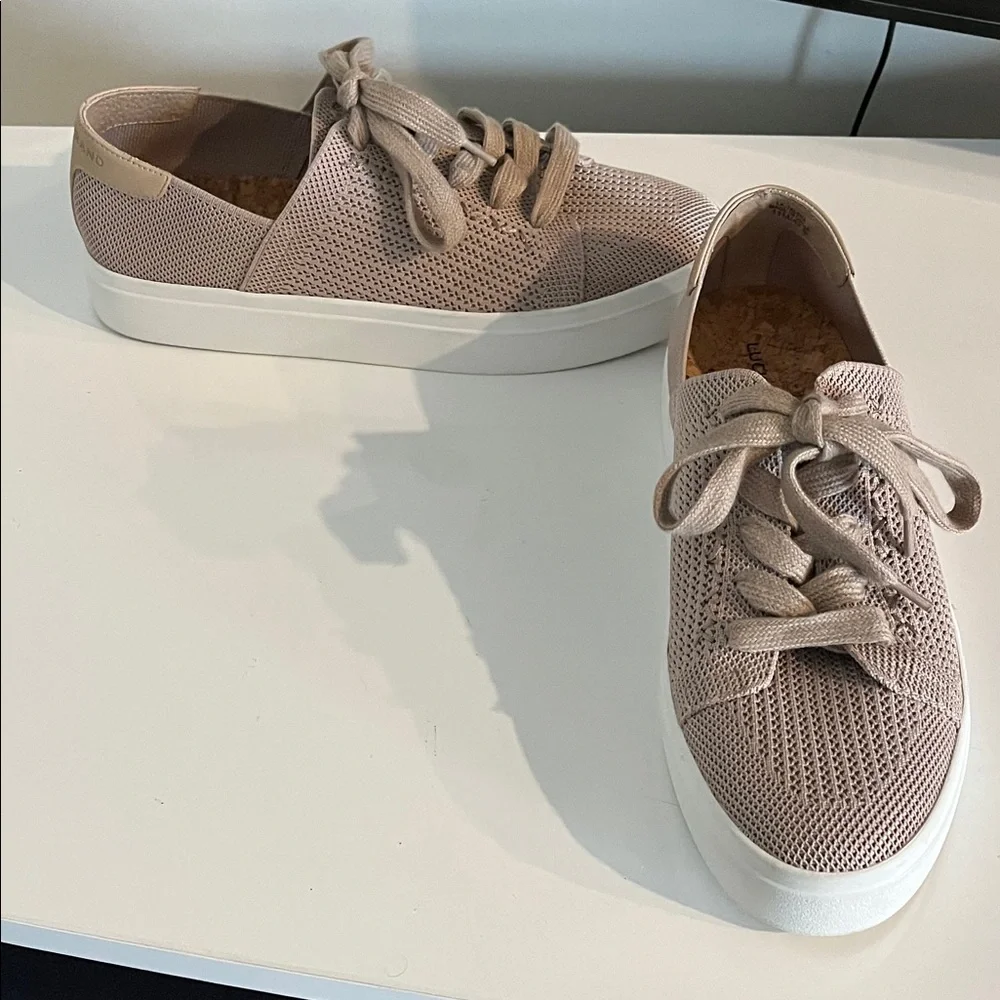 Lucky Brand breathable knit