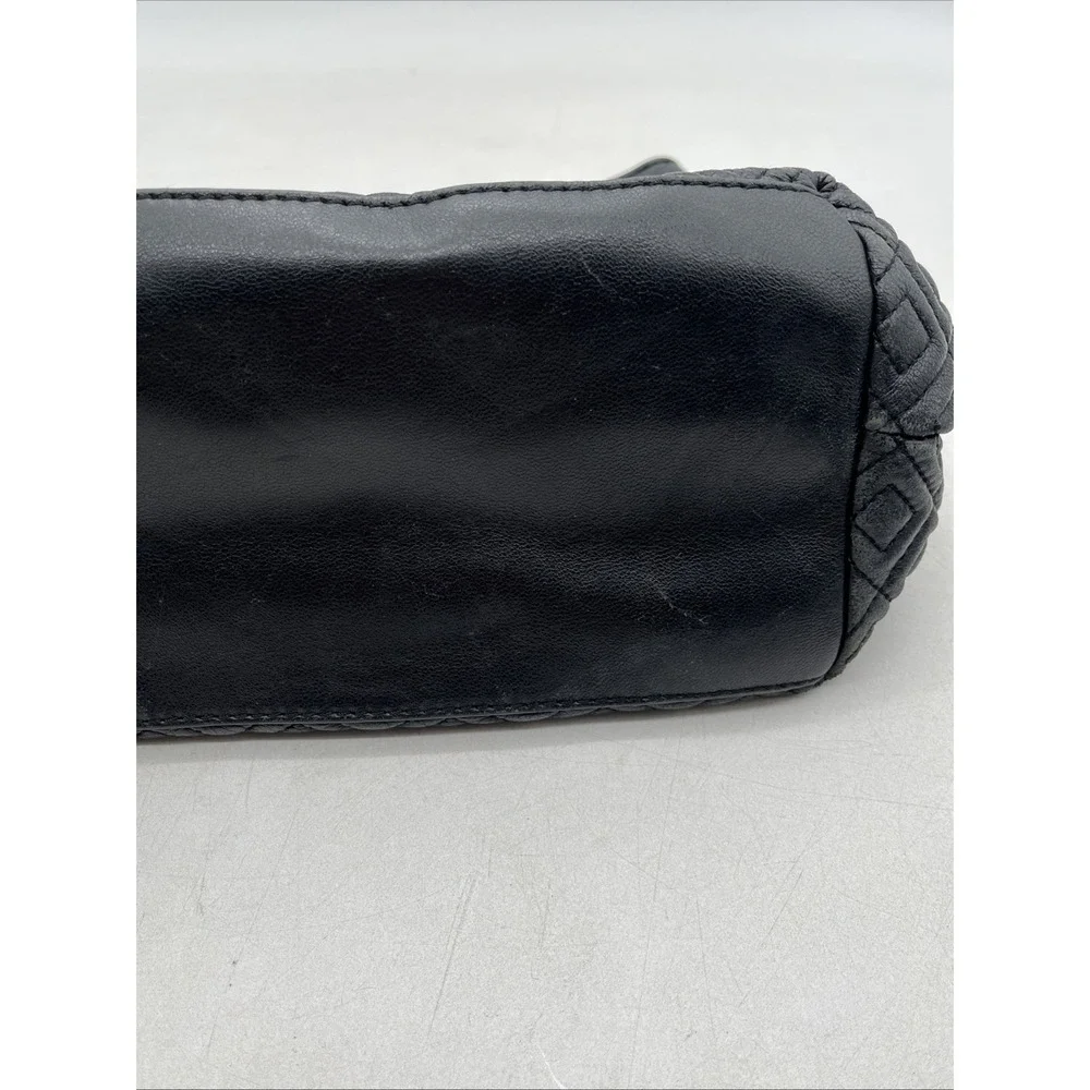 Tory Burch authentic tory