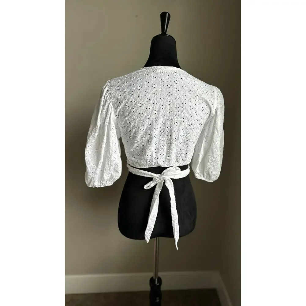 Abercrombie & Fitch cropped new