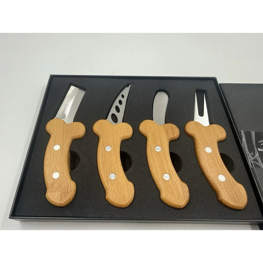 Cockuterie Cheese Knife Set Wooden Handle‎ Set Of 4
