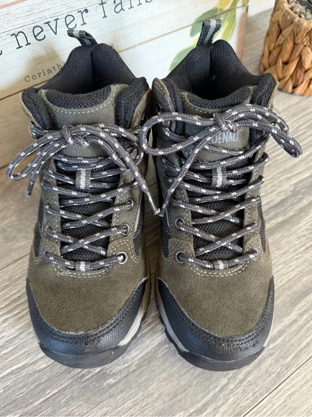 Denali Kids Olive Green and Black Hiking Boots