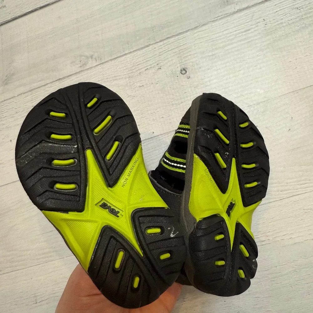 Teva baby toddler