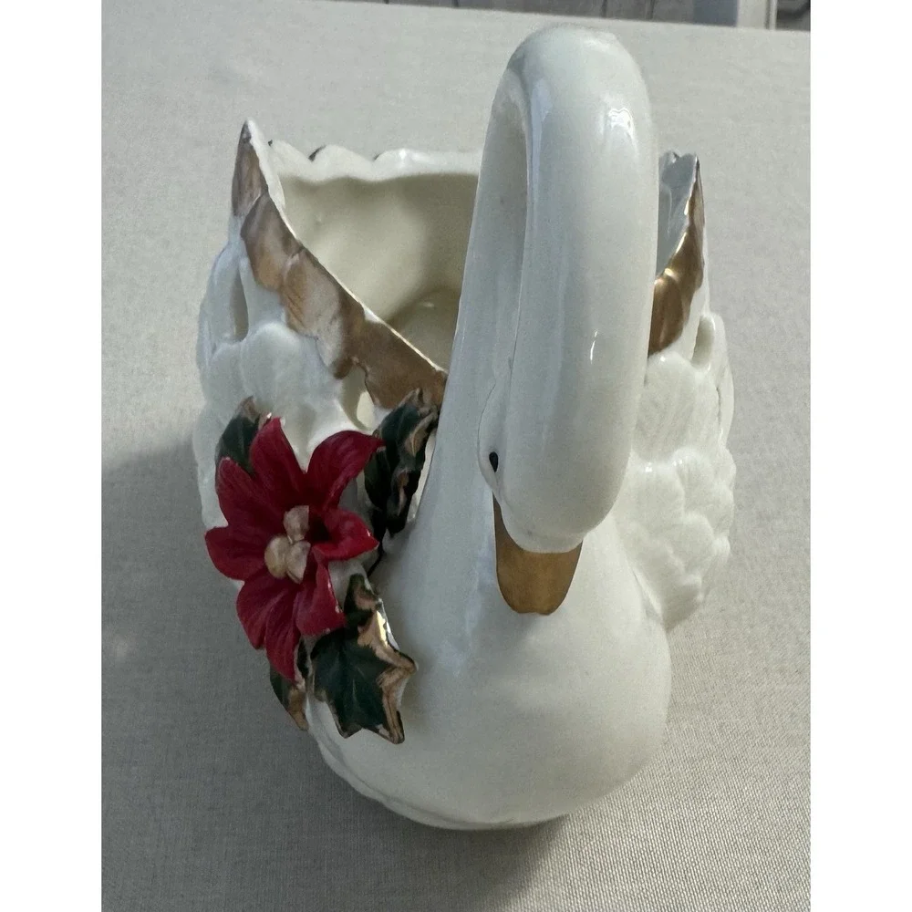 Swan beautiful vintage