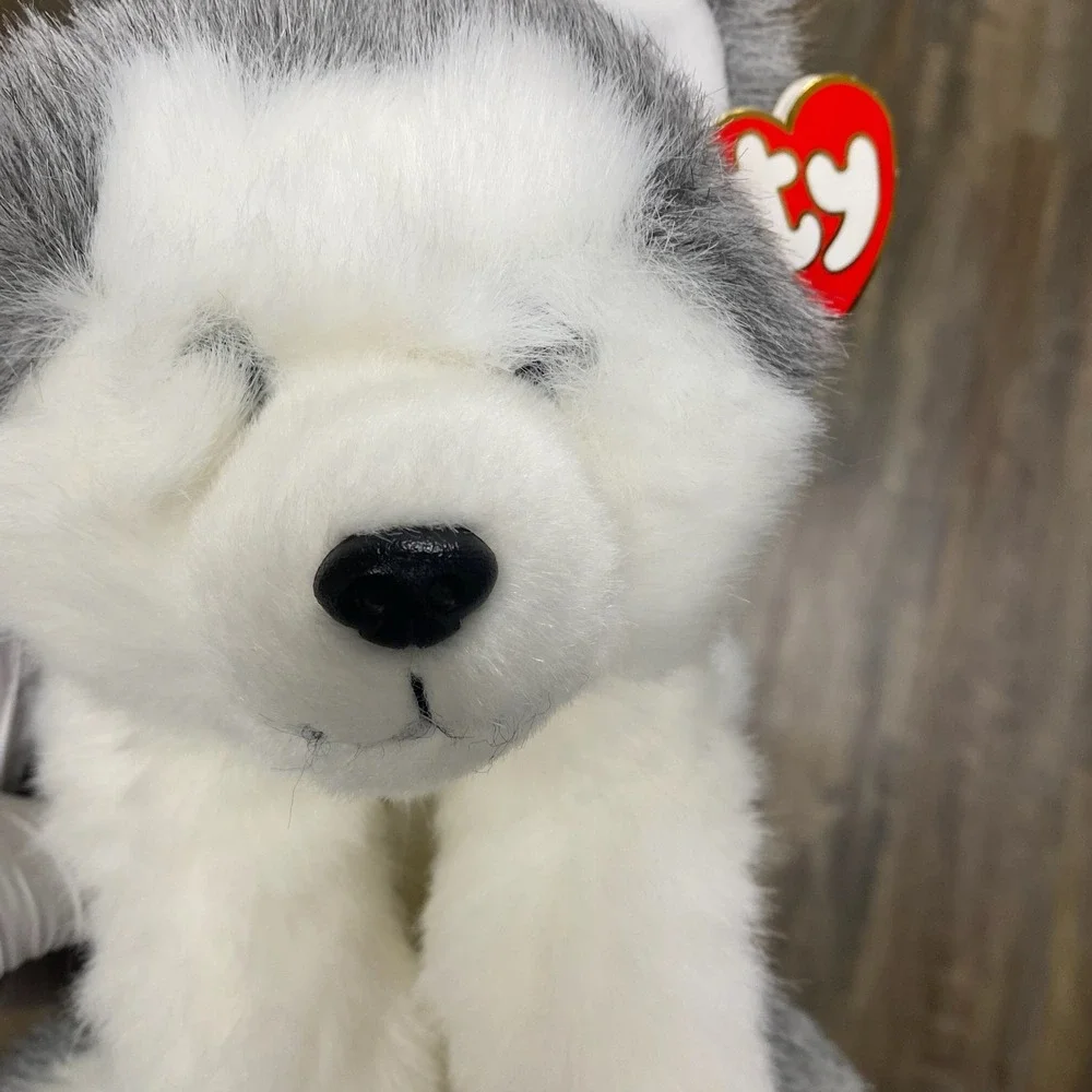 Ty Classic Dakota‎ Husky Dog Plush Grey White Retired 2001 Stuffed Animal w/tags