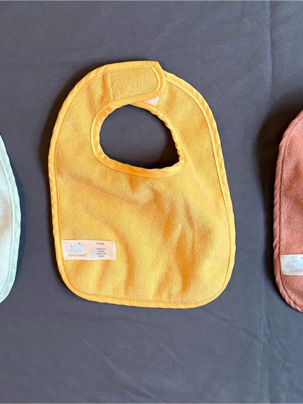 N/A soft yellow