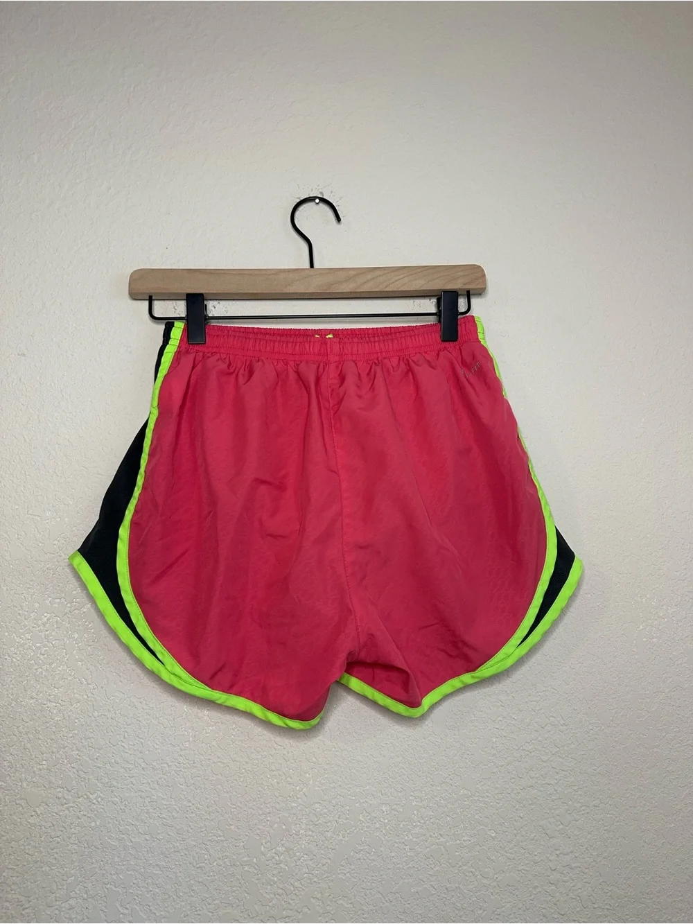 Nike women’s dri