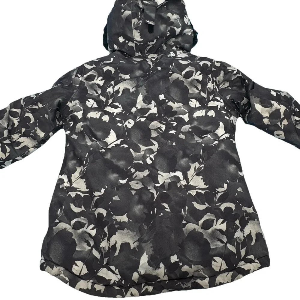 Under Armour stylish warm
