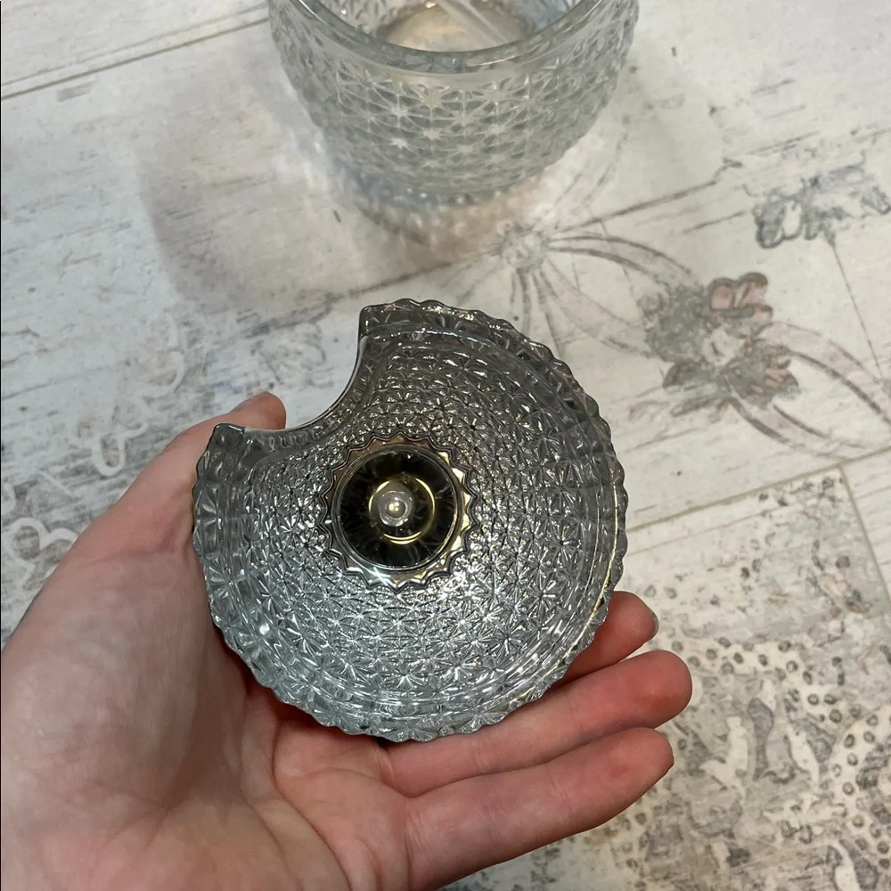 N/A metal glass