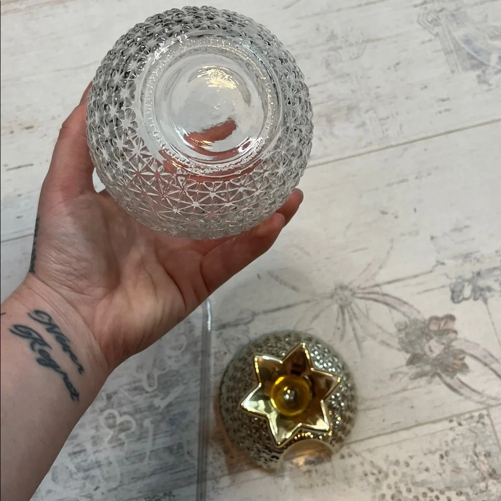 N/A top pineapple without
