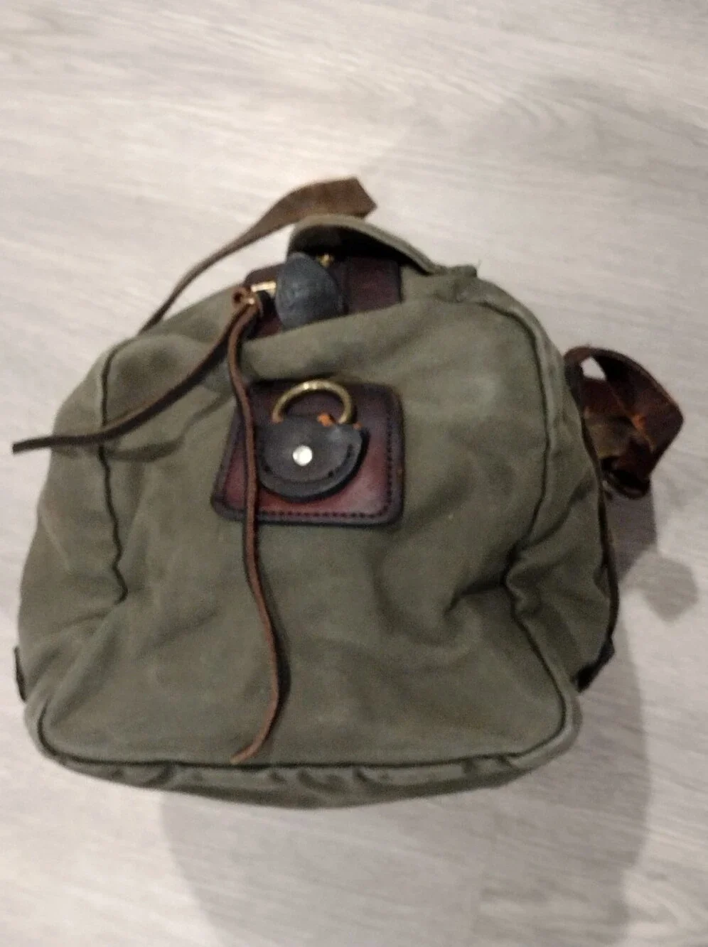 Filson small rugged