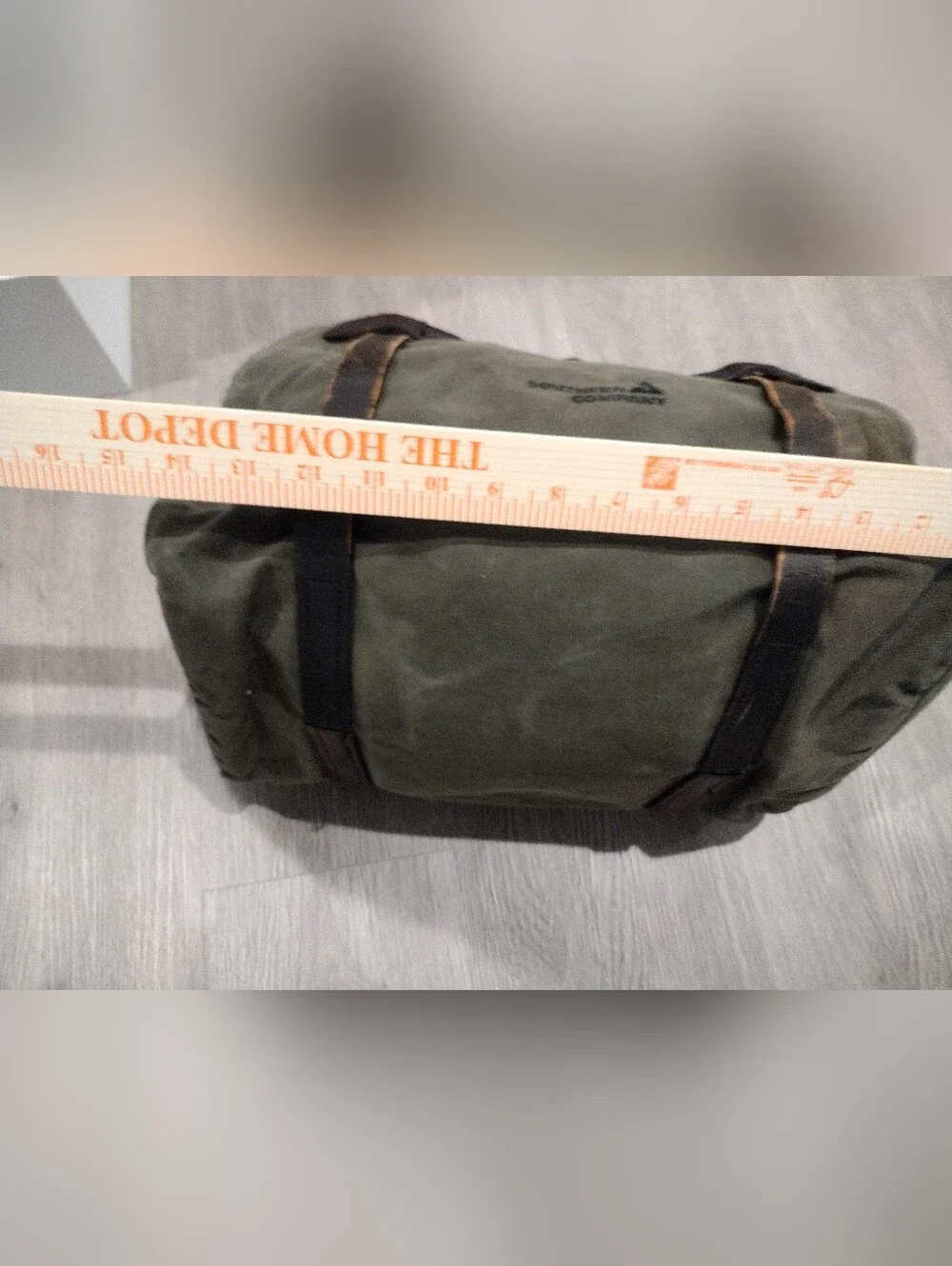 Filson small rugged