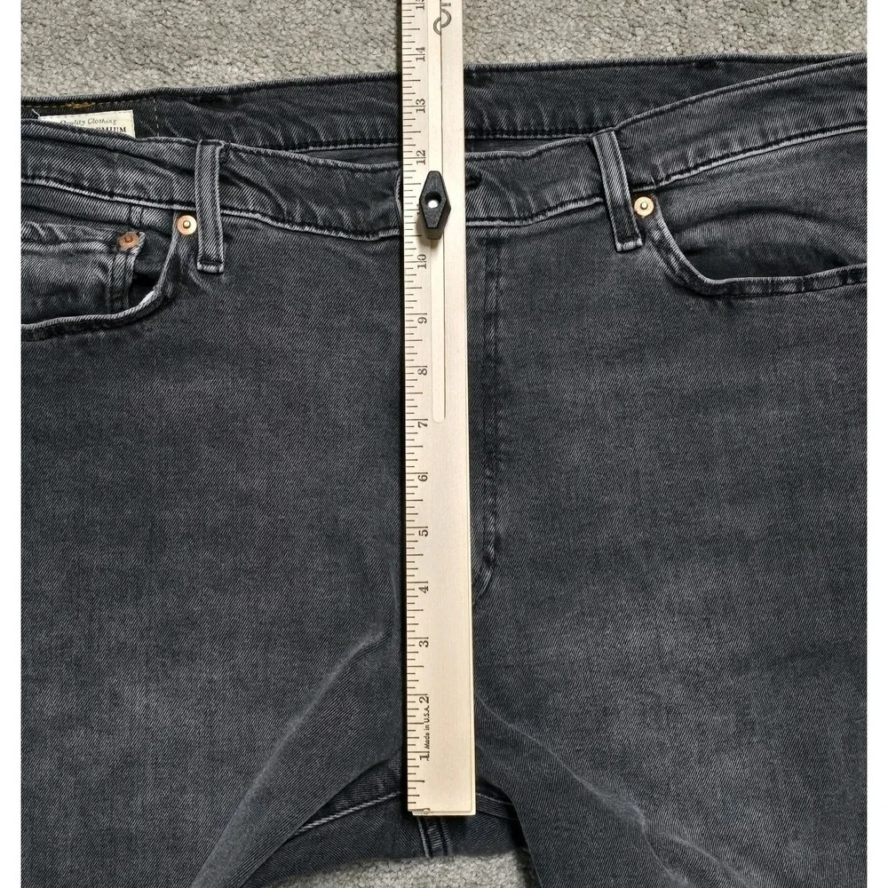 Levis pre owned