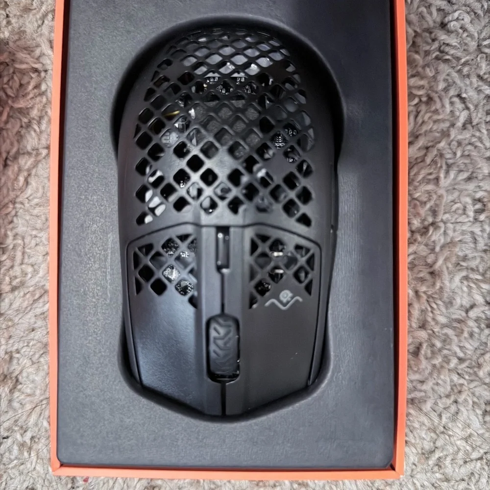 N/A steelseries aerox